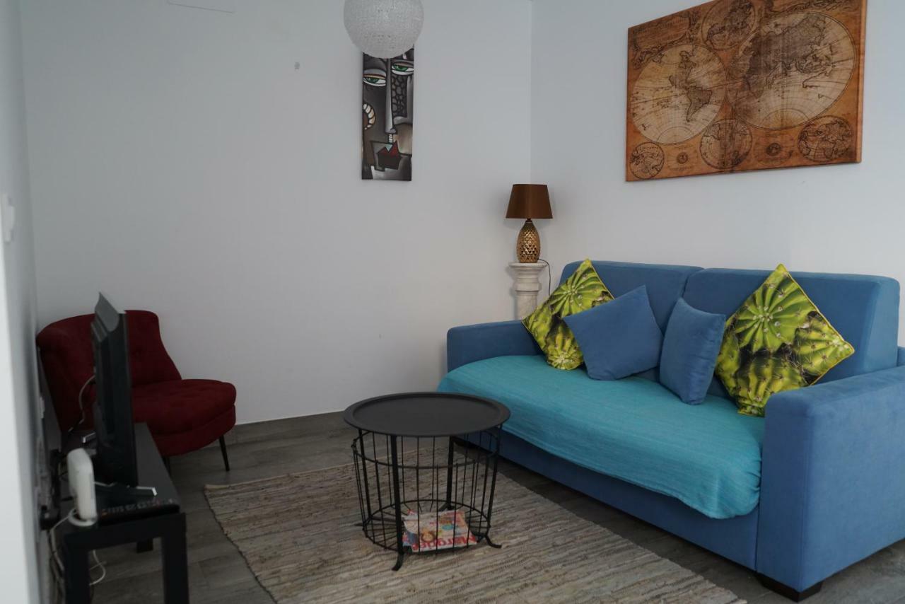 Atico Con Terraza En Alameda De Hercules Севилья Экстерьер фото